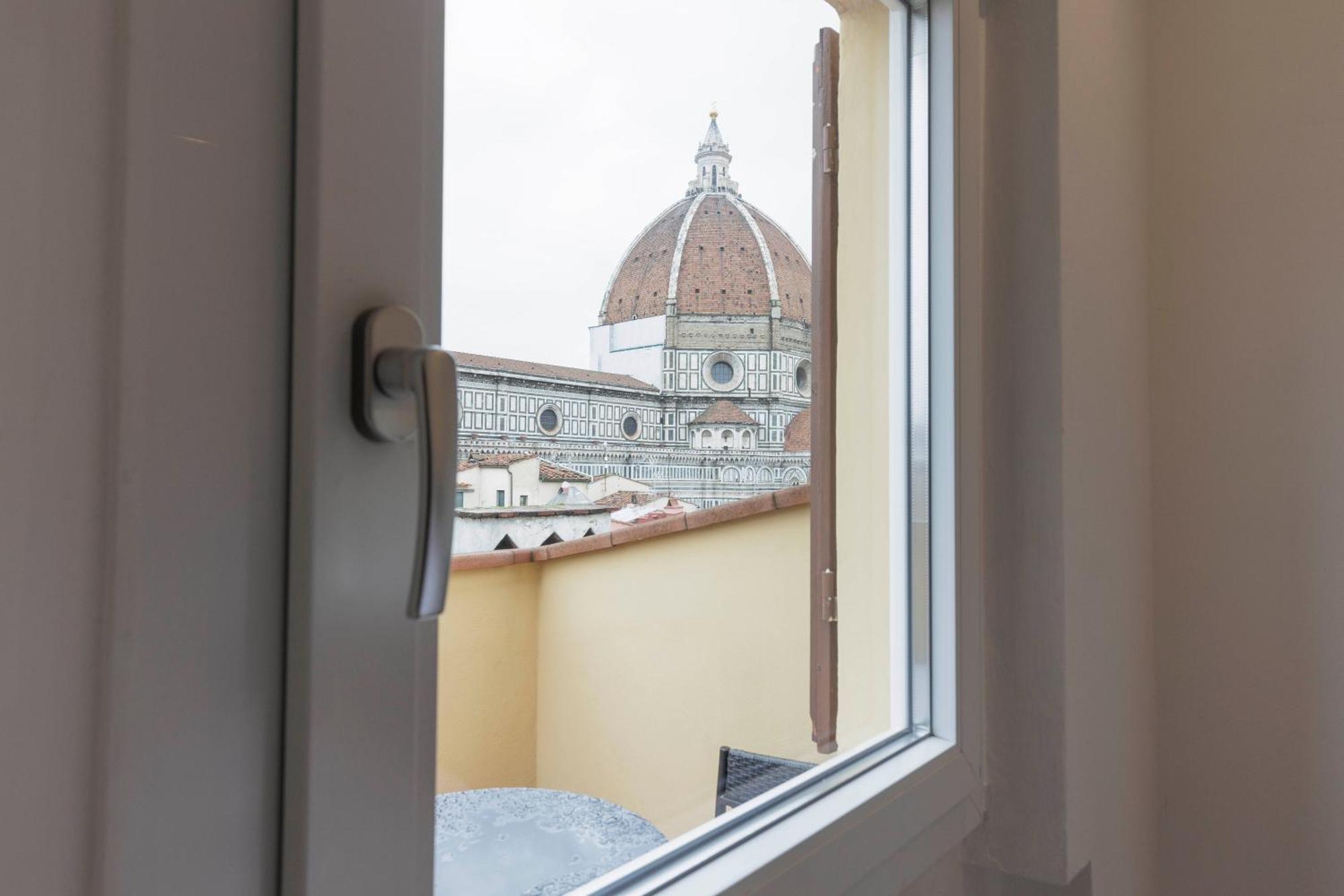 Duomo View Apartment Firenze Esterno foto