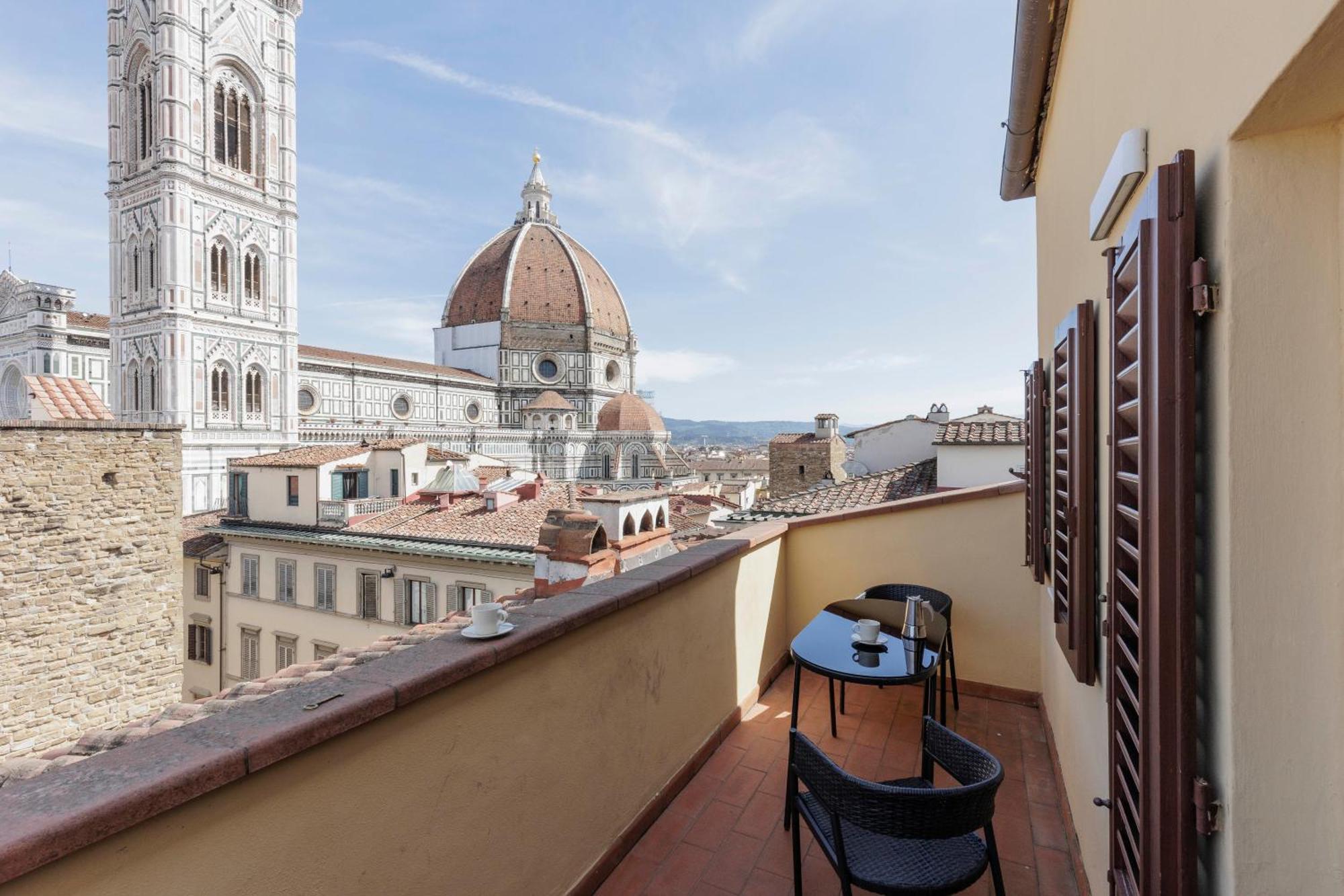 Duomo View Apartment Firenze Esterno foto