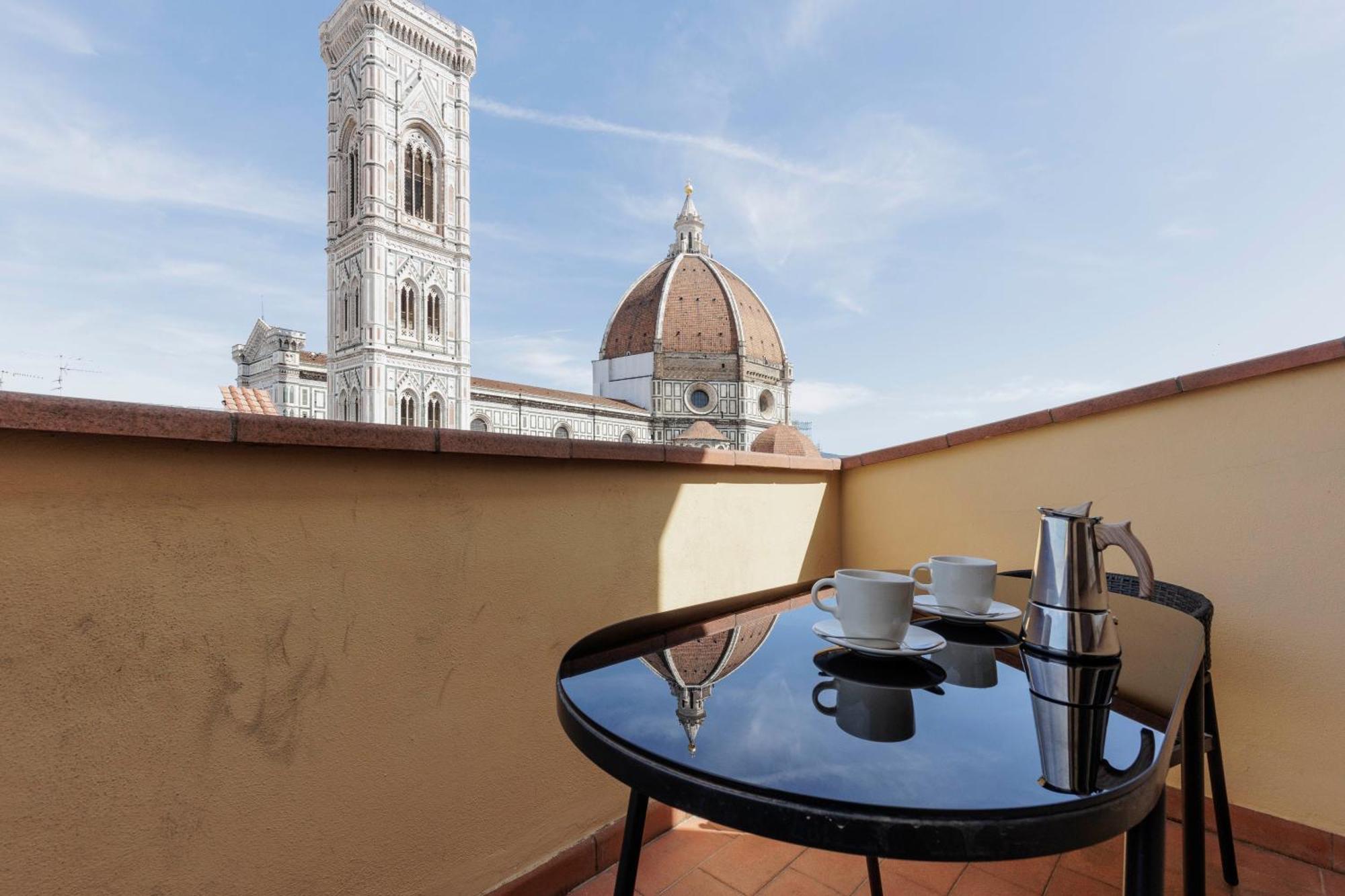 Duomo View Apartment Firenze Esterno foto